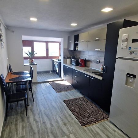 Apartament Blaj Luaran gambar